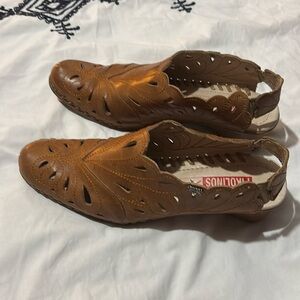 Poplins Romana Tan Leather Cutout Slingback Sandals